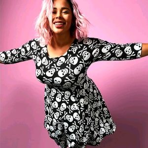Torrid Skull dress Size 2x Betsey Johnson